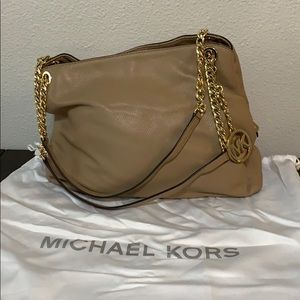 Michael Kors shoulder bag purse w dust bag